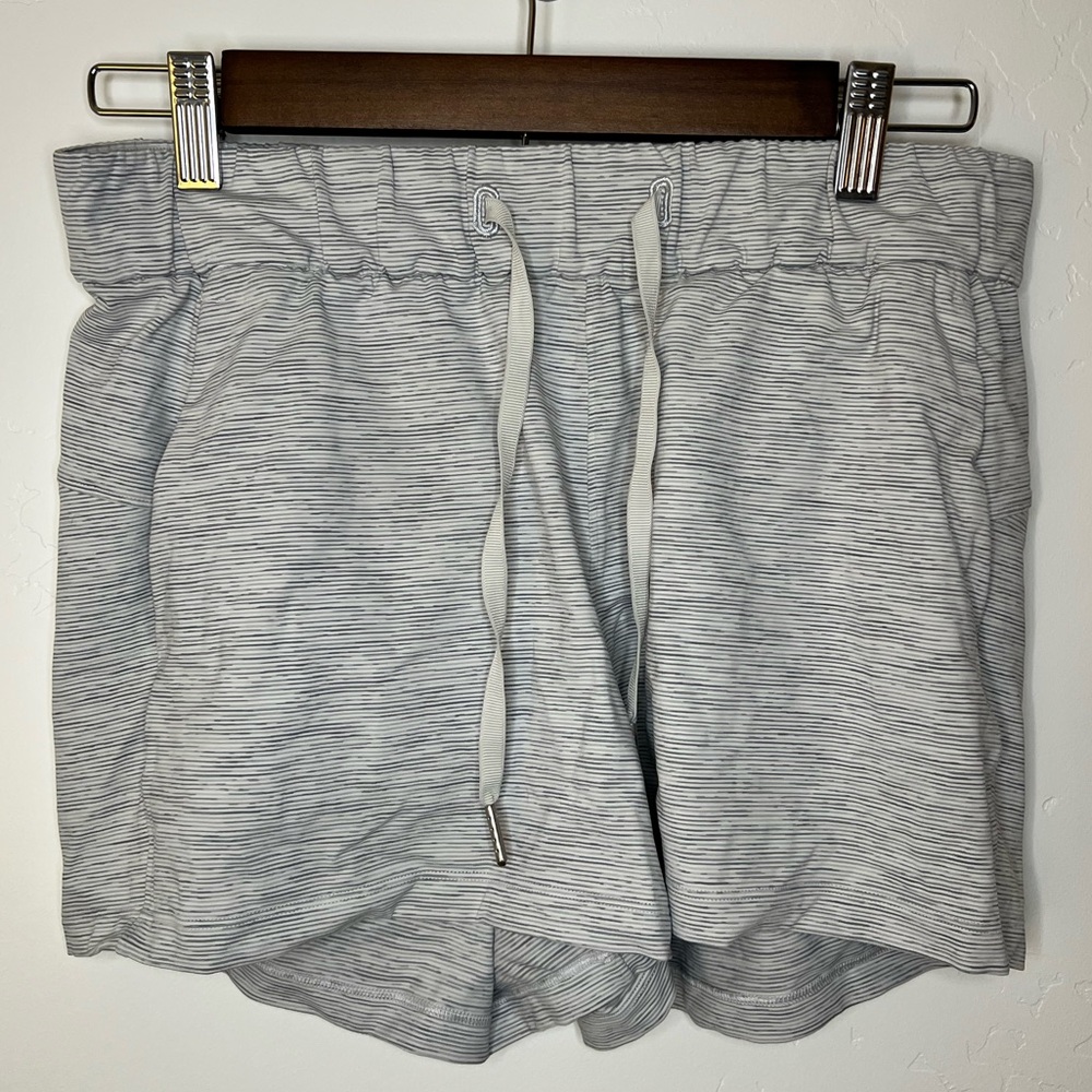Lululemon Athletica Light Gray Striped Athletic Shorts